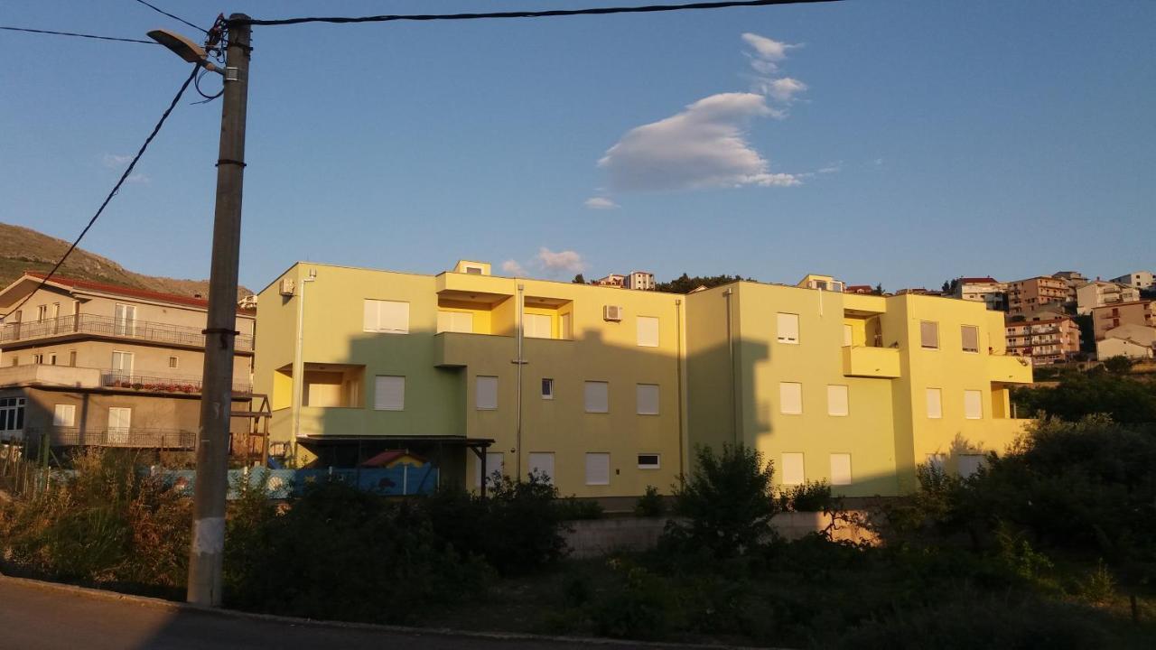 Heidi Apartment Podstrana Exterior foto
